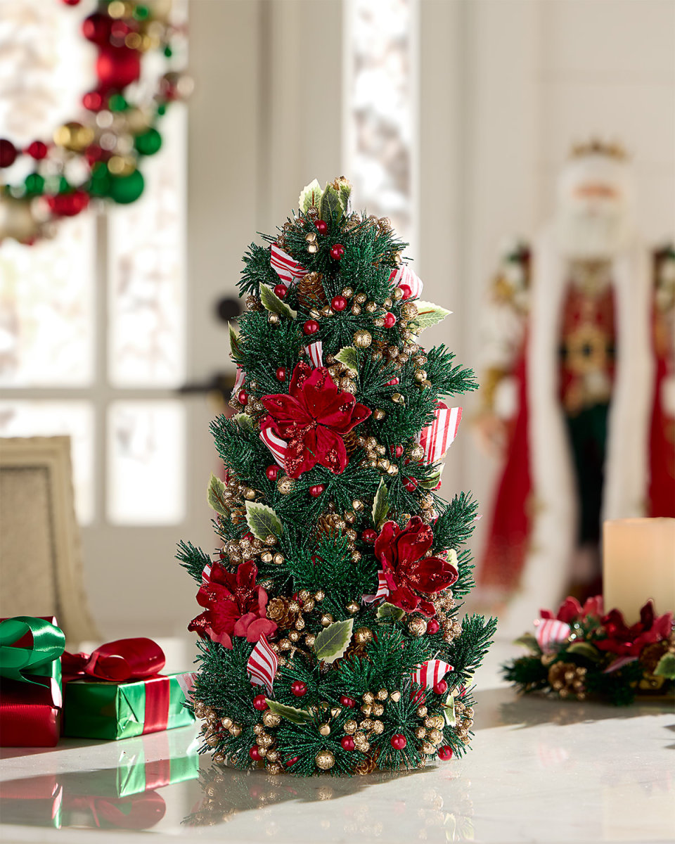 Holiday Prestige Tree, 18"